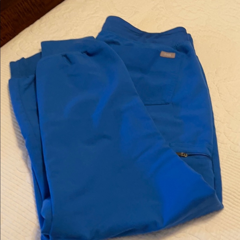 Figs scrub pant